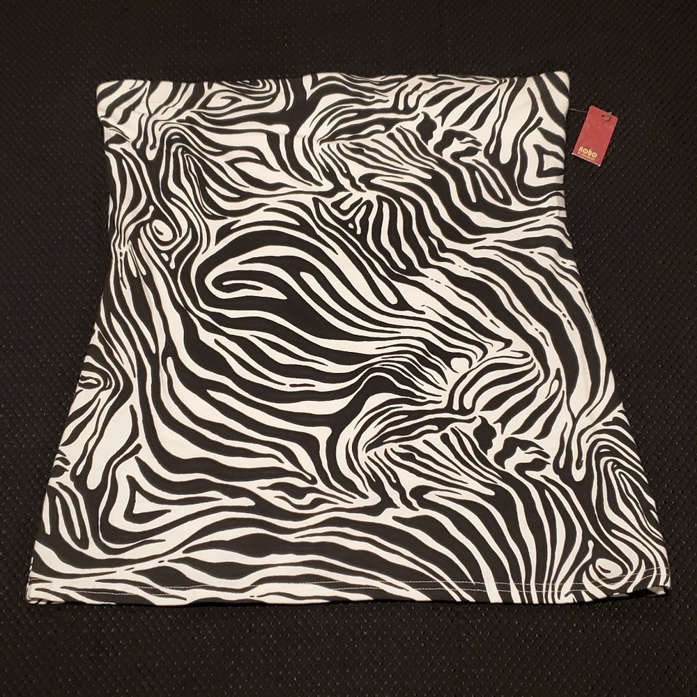 Strapless tank